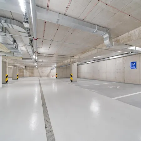 Bohemian Glow Of Krumlov Apartment *