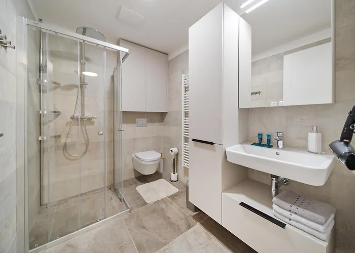 Bohemian Glow Of Krumlov Apartman